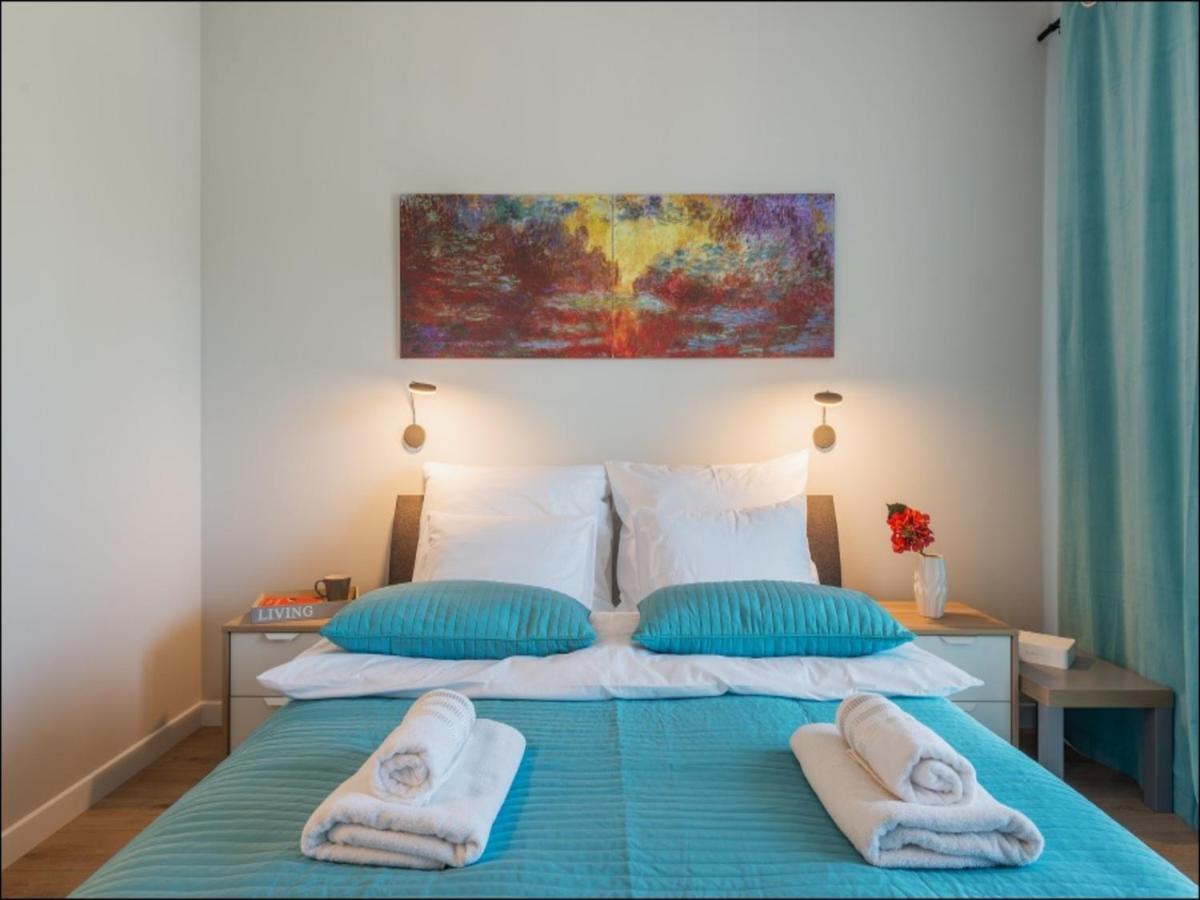 Okecie Airport Studio Bakalarska 2 P&O Serviced Apartments Варшава Экстерьер фото